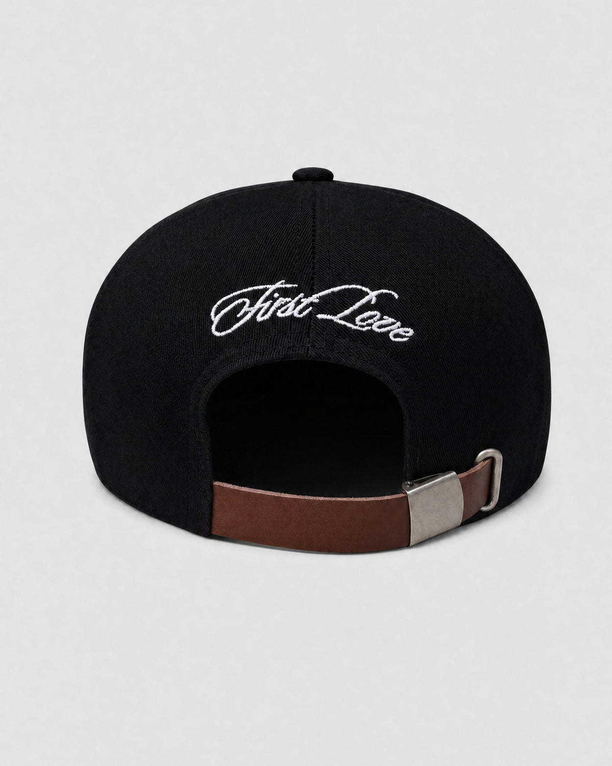 Black cap, back (colour render)